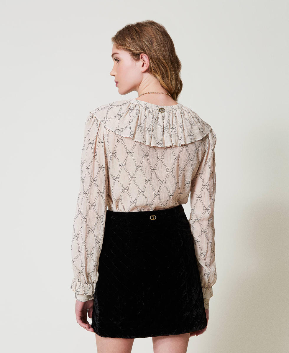 Creponne blouse with bow print White Cream / Black Bow Print Woman 242TT2441_12048_03
