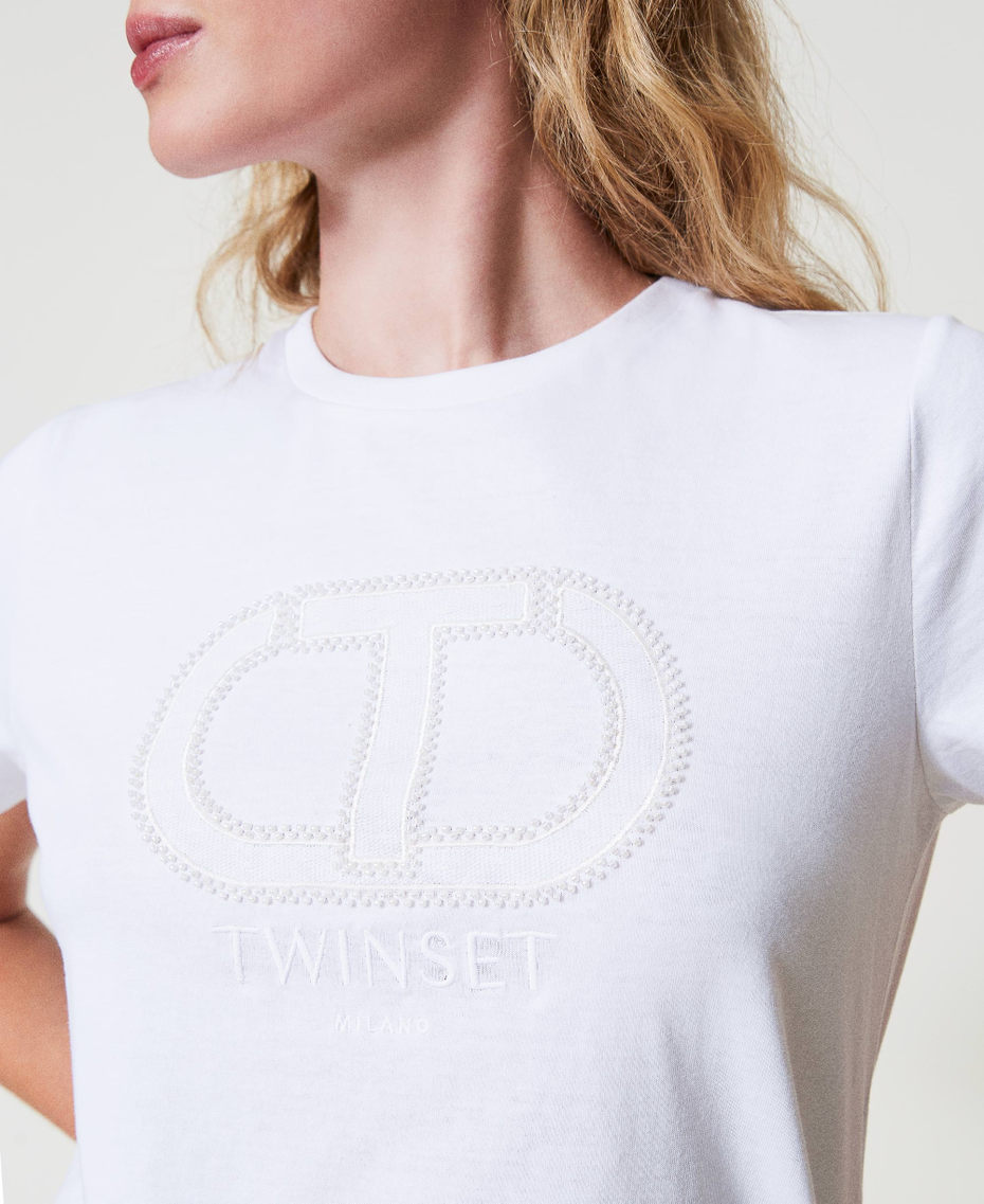 T-shirt con ricamo logo Oval T Bianco Donna 242TT2460_00001_01