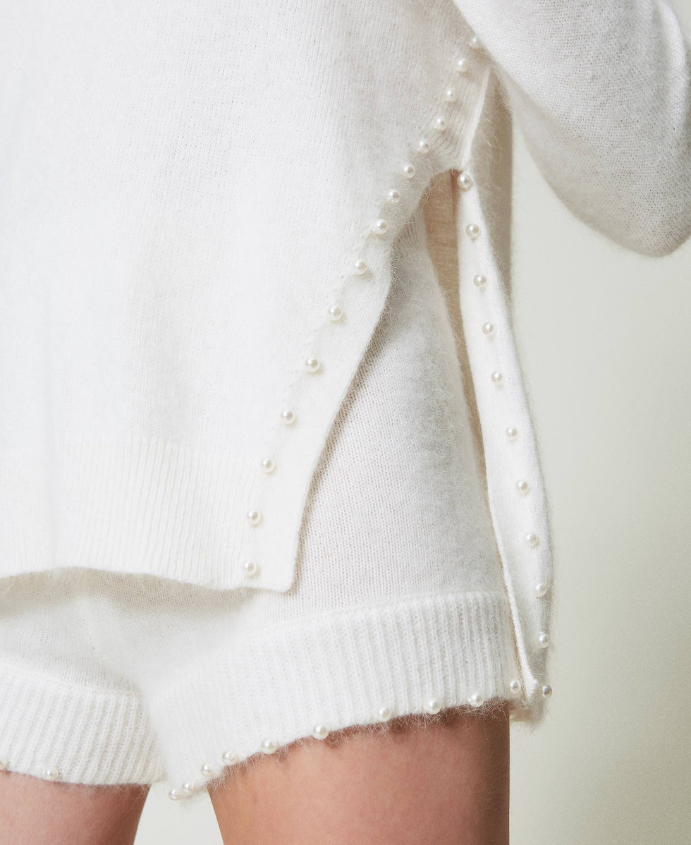 White jumper with pearls clearance