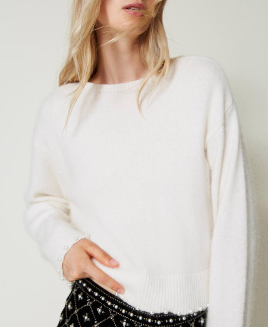 Angora blend cropped jumper with pearls White Snow Woman 242TT3292_00282_04
