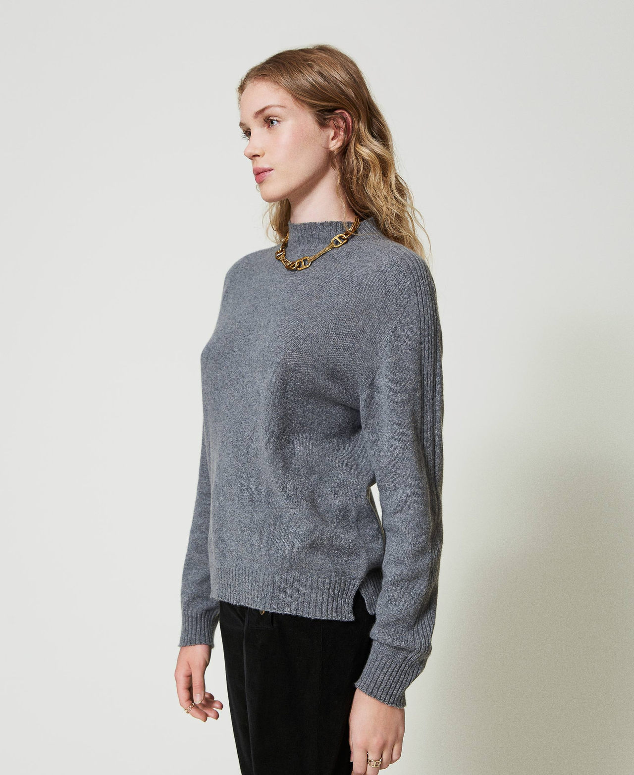 Eco-cashmere turtleneck jumper Medium Gray Mélange Woman 242TT3343_0082M_02