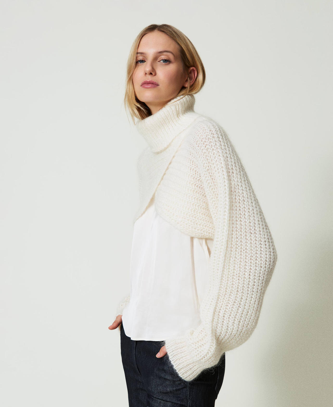 Mohair blend knit shrug Woman, White | TWINSET Milano