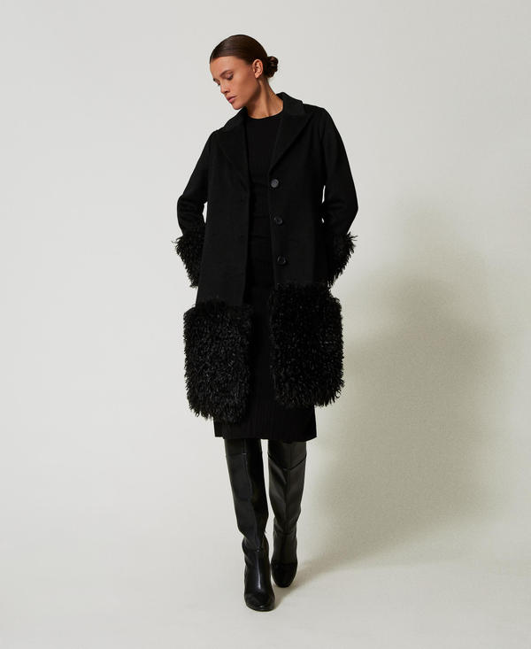 Wool blend cloth coat with faux fur