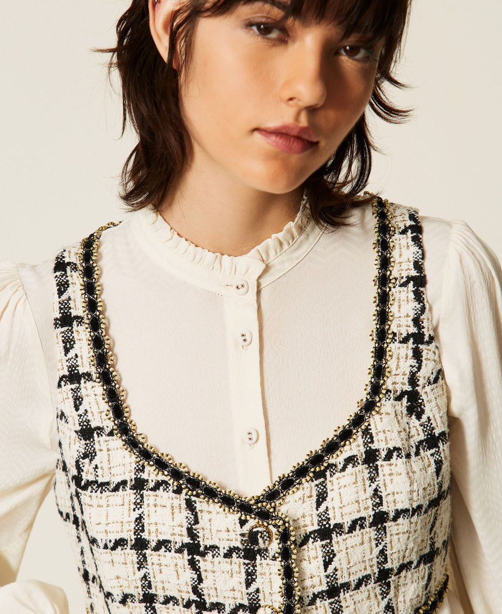 Short boucl&eacute; top with check pattern Grey/Black/Gold Check Boucl&egrave; Woman 262TP2753_13859_04