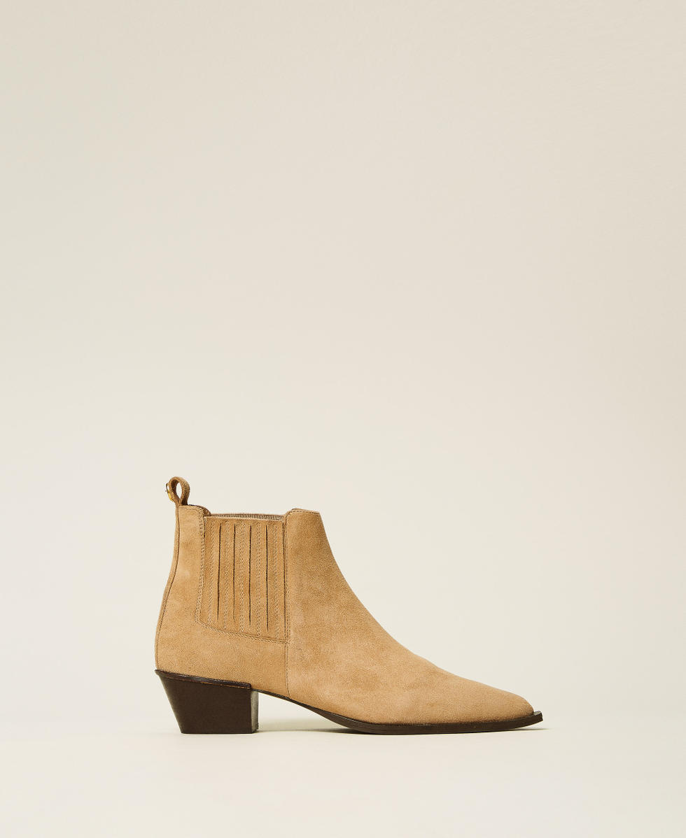 Suede leather Texas ankle boots Camel Woman 251TCP142_00044_01