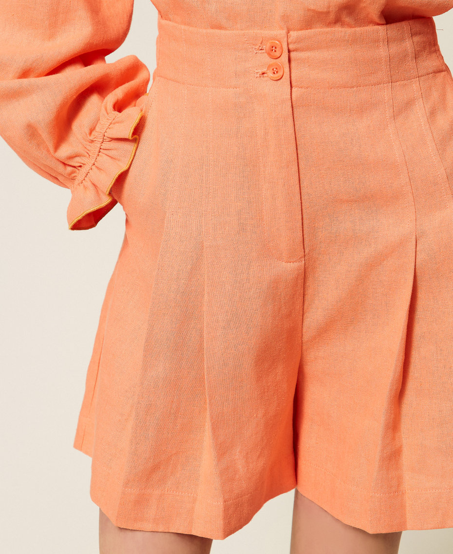 Linen blend shorts with pleats Peach Amber Woman 261TF2026_13417_04