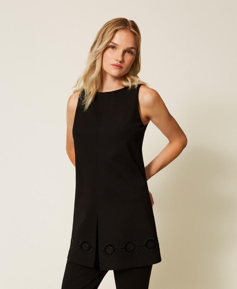 Tunica con ricamo a fiori Nero Donna 252TP2103_00006_01
