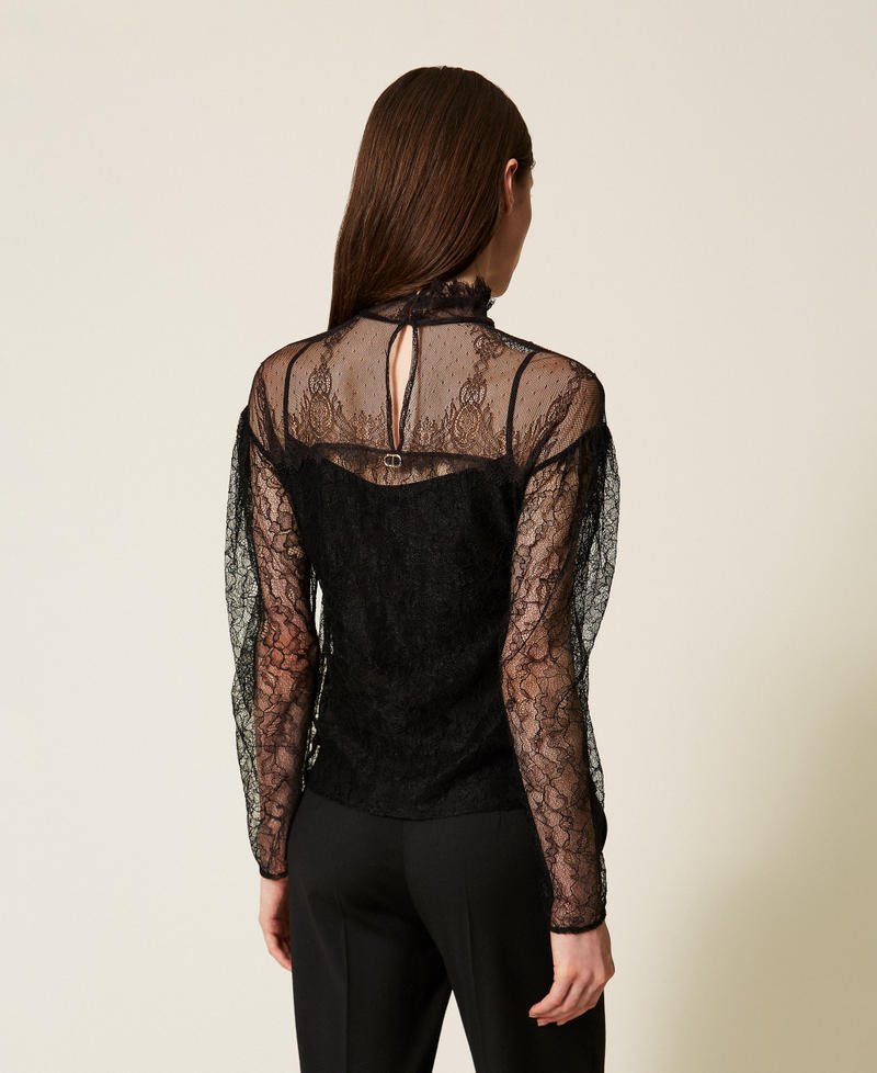 Blusa de encaje con volantes Negro Mujer 252TT2264_00006_03
