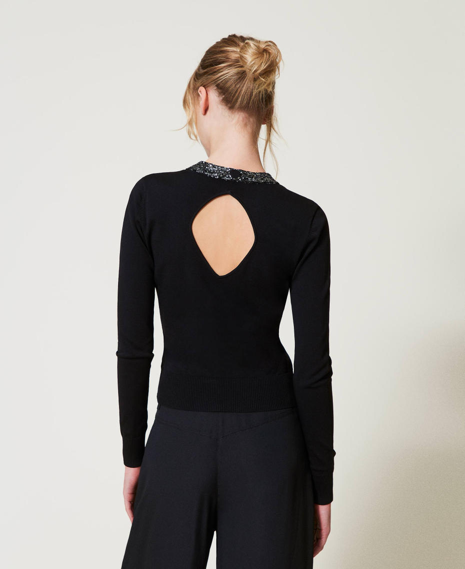 Maglia fitted con paillettes Nero Donna 251AP3132_00006_02