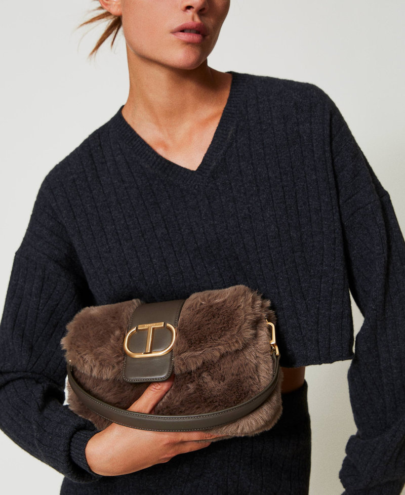 Borsa a tracolla 'Amie' media in faux fur