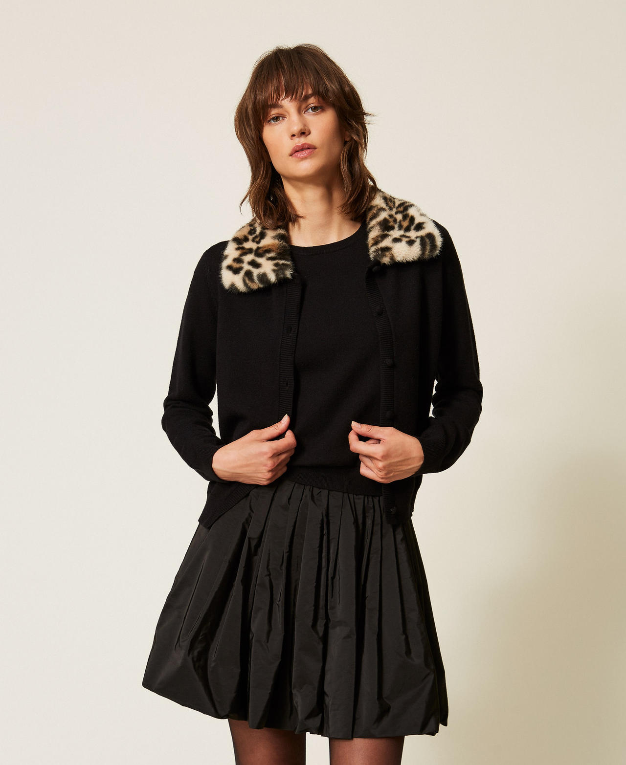 Jacket with faux fur and knit collar Black Woman 262AP3130_00006_01