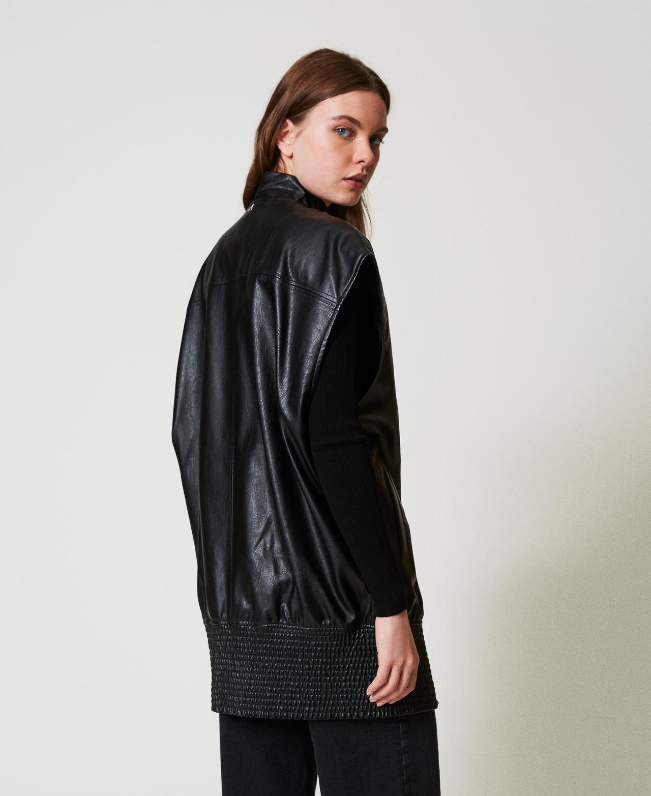 Lange Weste in Lederoptik