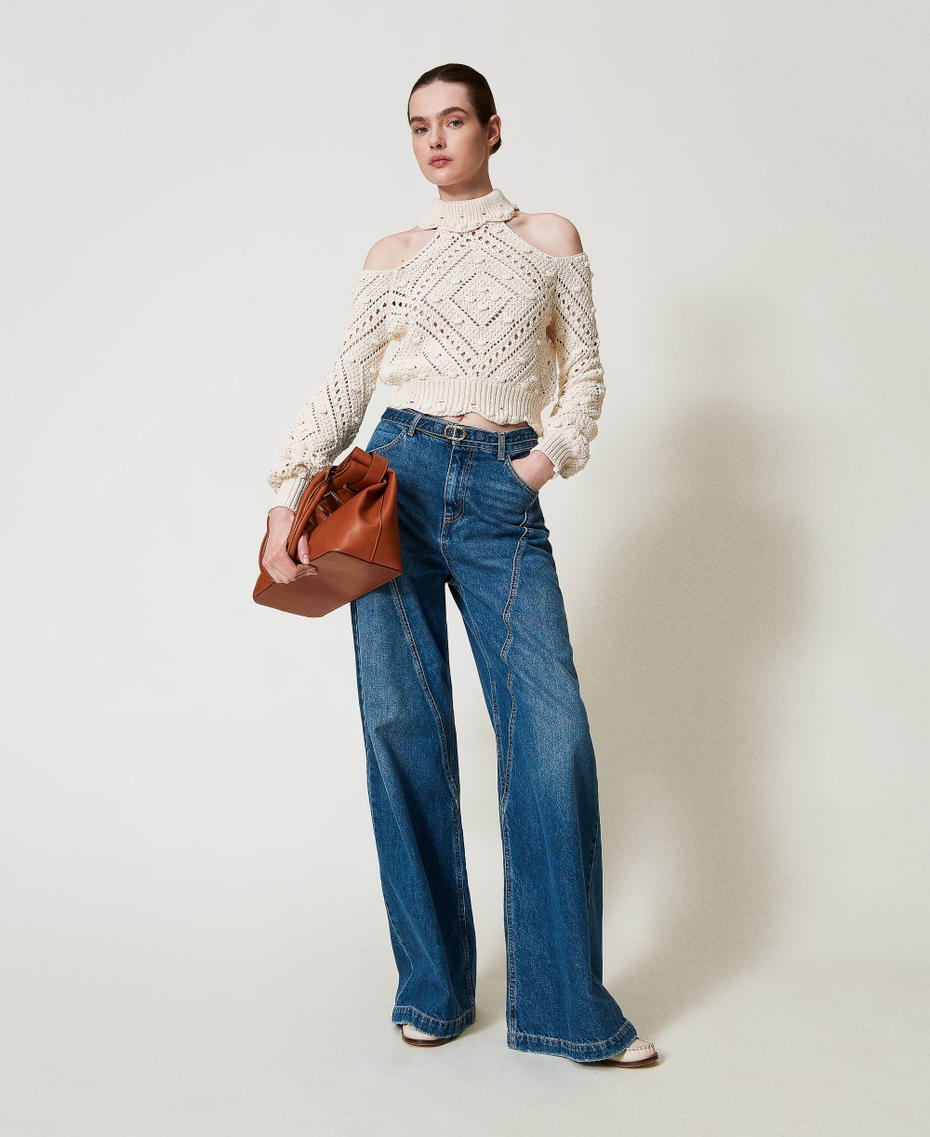 Cropped-Stehkragenpullover mit Lochmuster Light Natural Frau 251TP3540_12227_0T