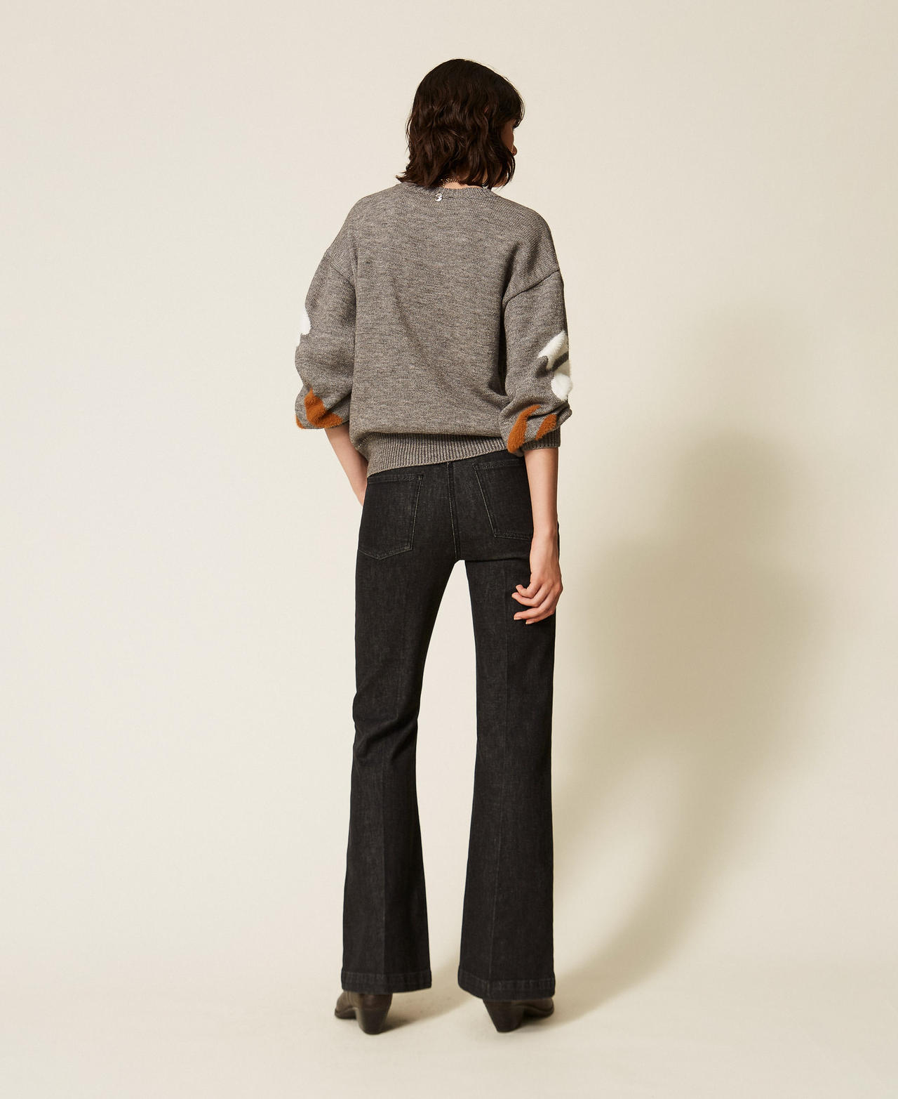 Five-pocket flared jeans Black Denim Woman 262AT2280_01103_02