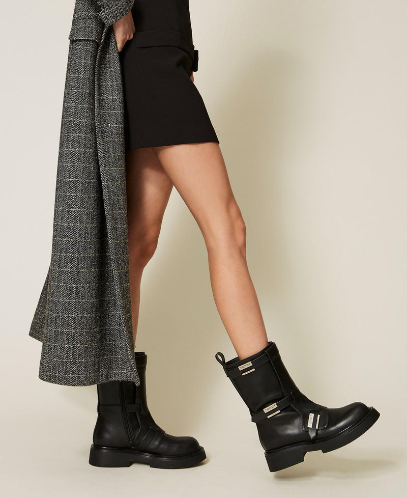 Stivali con cinturini e logo Nero Donna 252TGT110_00006_T0