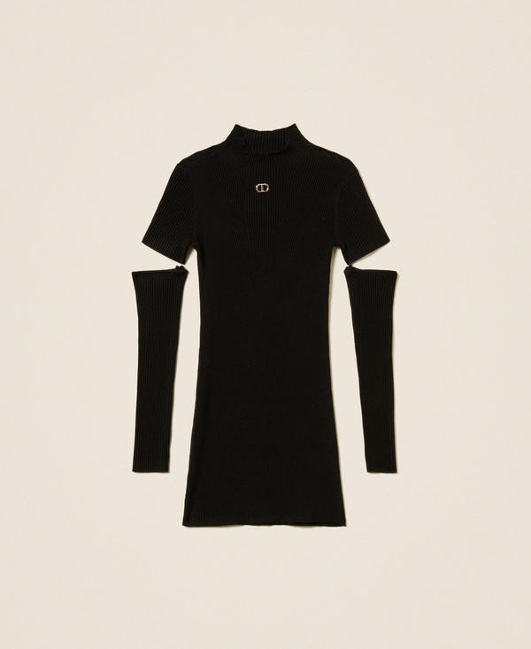 Short knit dress with removable sleeves