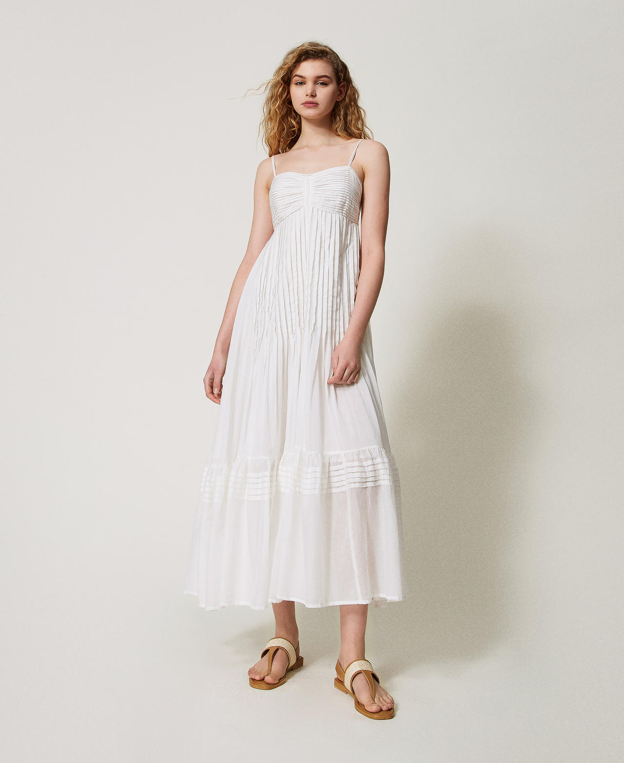 Long muslin dress with pleats Sugar White Woman 251LM2WDD_00632_01