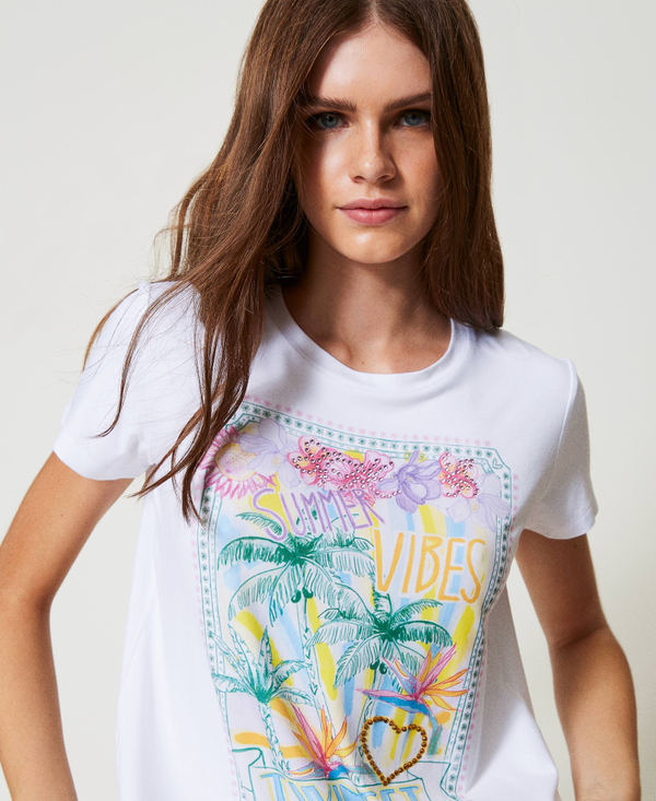 T-shirt avec imprimé et cœur en strass