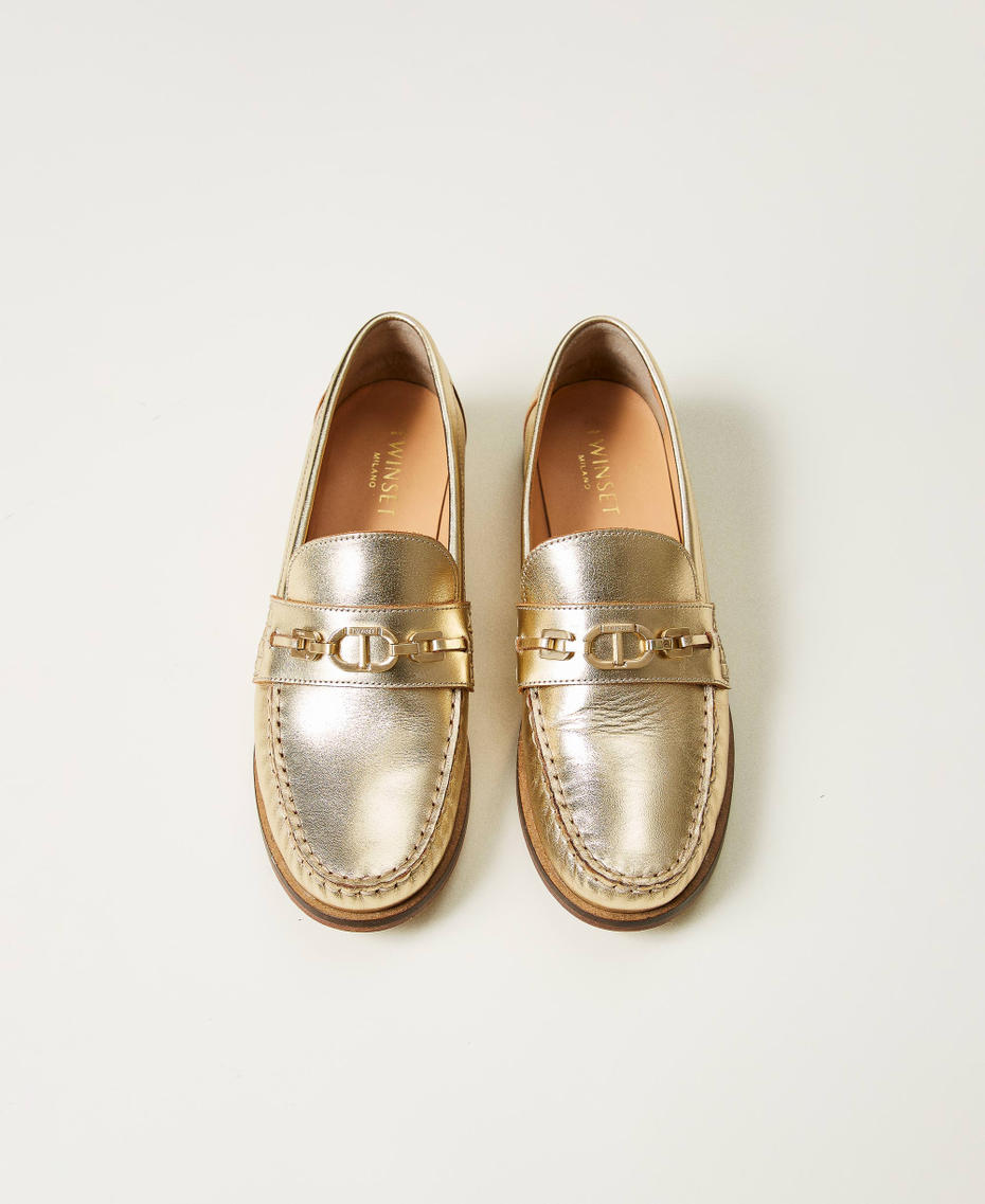 Ledermokassin mit Oval T Gelbgold Frau 251TCP130_10366_04