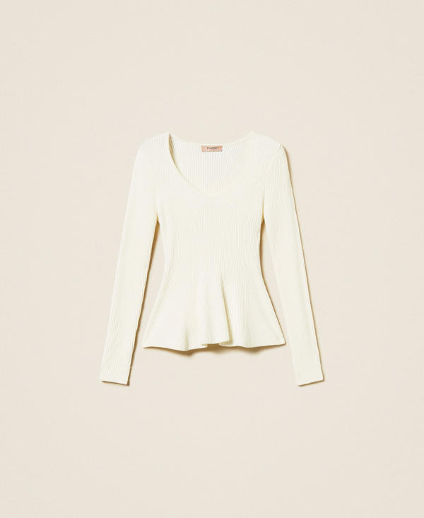 Fitted ribbed jumper