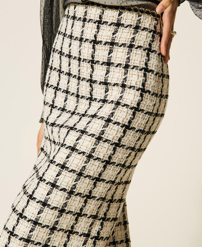 Midi boucl&eacute; skirt with check pattern Grey/Black/Gold Check Boucl&egrave; Woman 262TP2754_13859_04