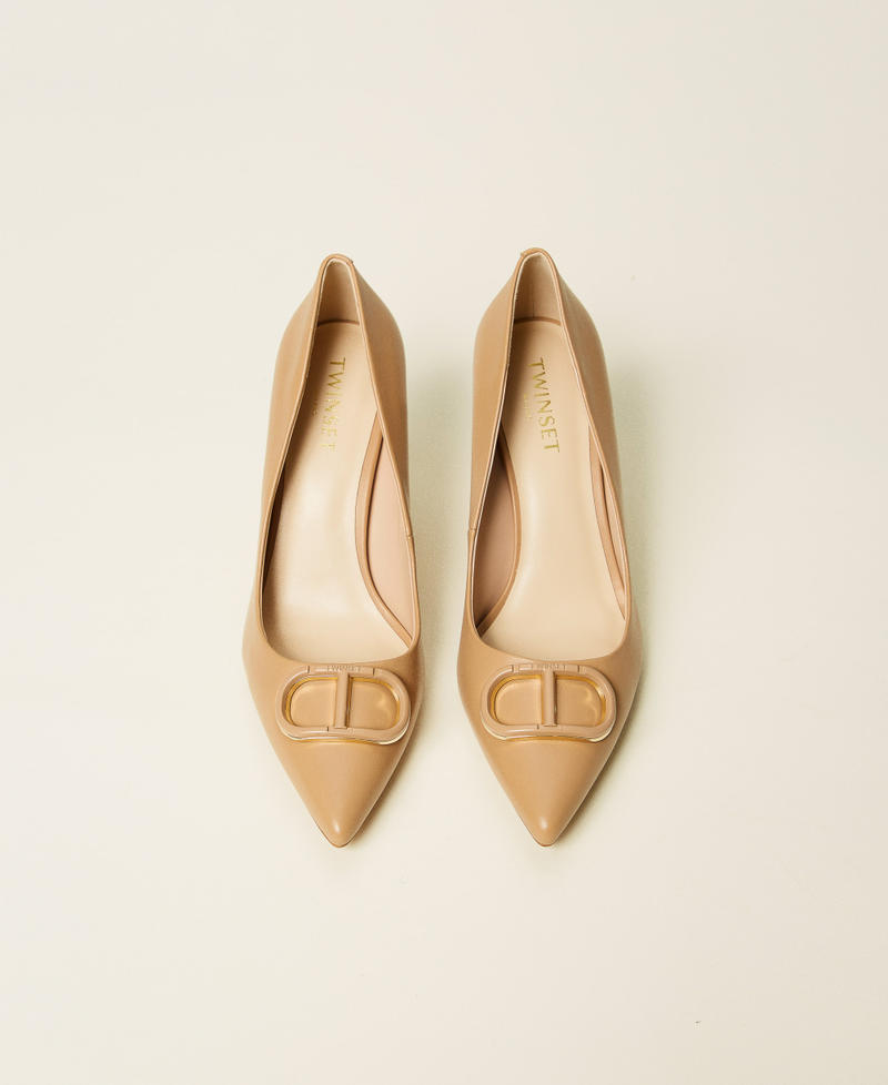 Décolleté in pelle con Oval T Camel Donna 251TCP060_00044_04