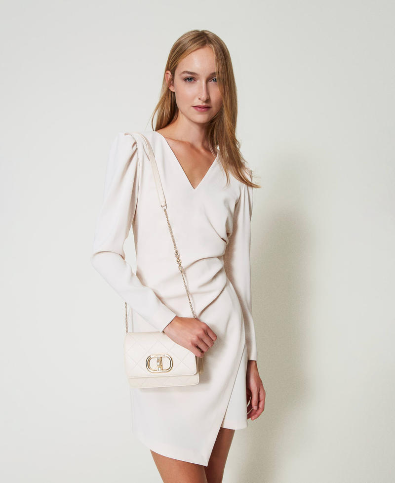 Borsa a tracolla con chiusura Oval T Bianco "Old White" Donna 242TB7253_11748_S0