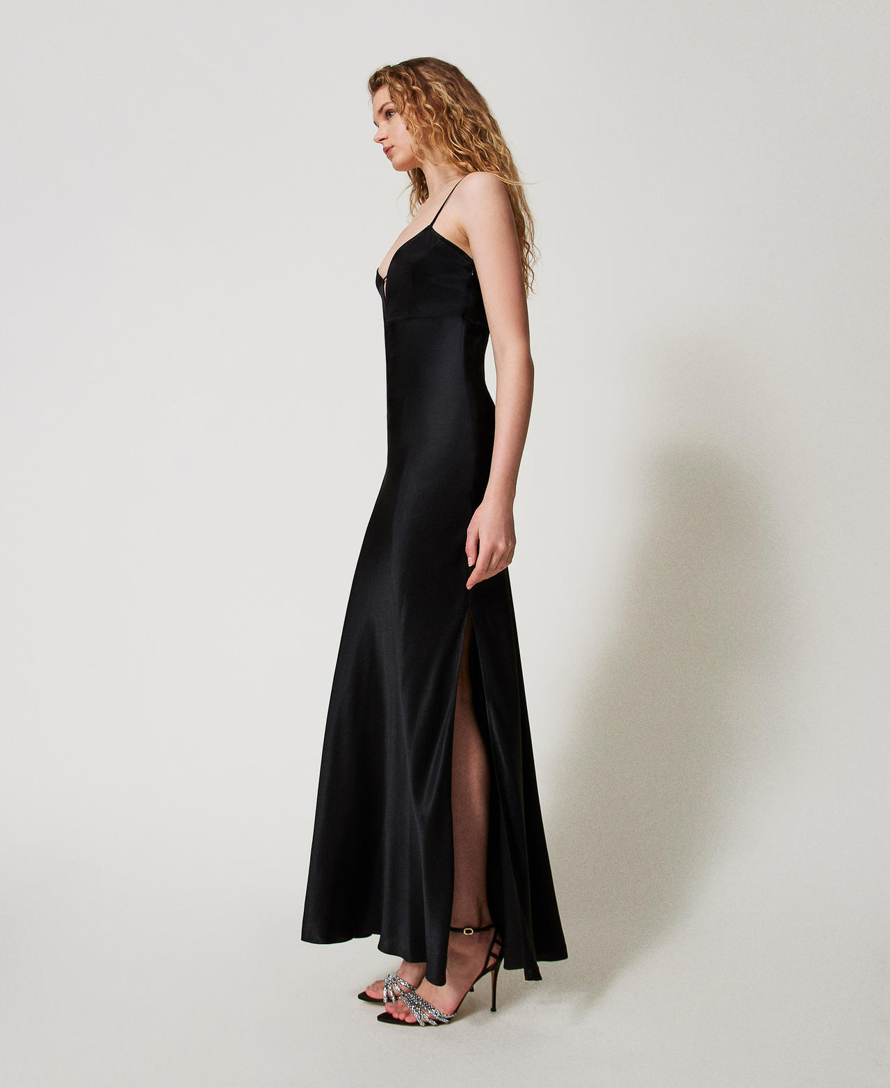 Long satin slip dress Black Woman 251TP2653_00006_02