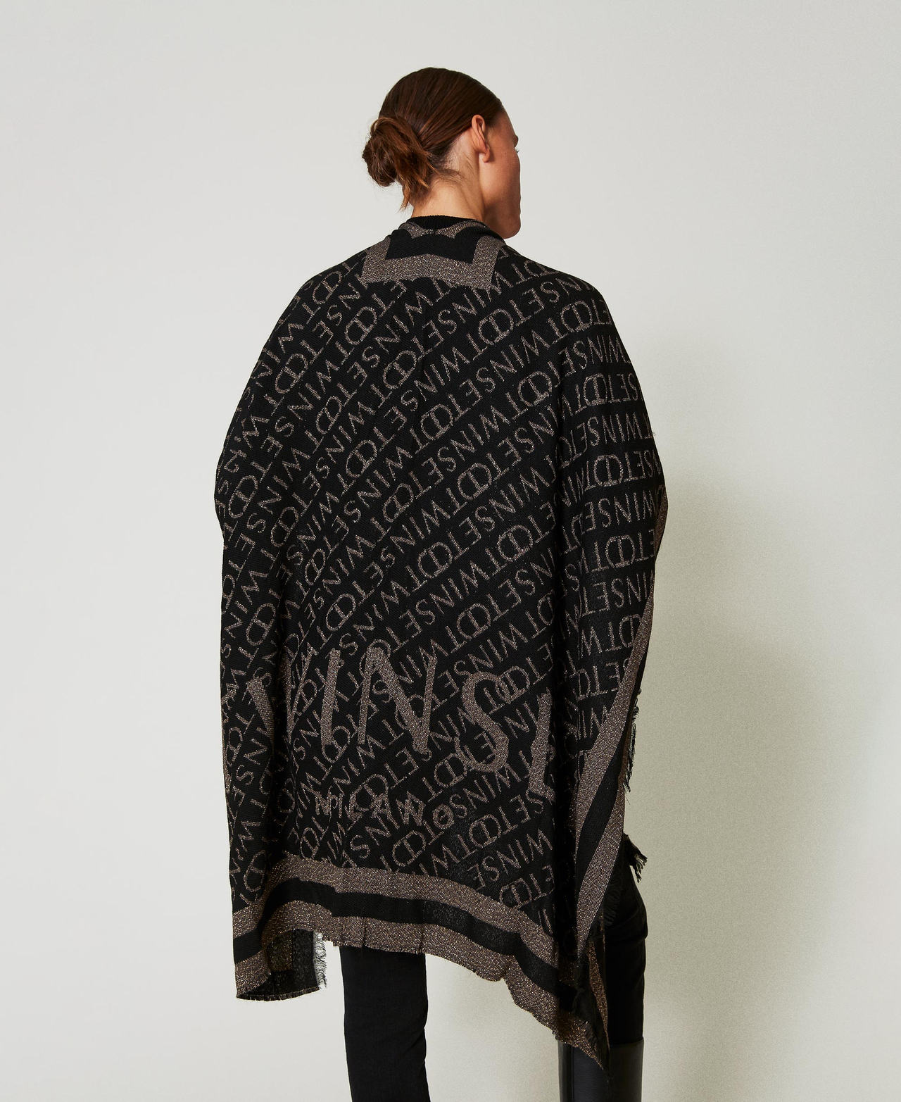 Jacquard poncho with logo Black Woman 242TO504A_00006_03