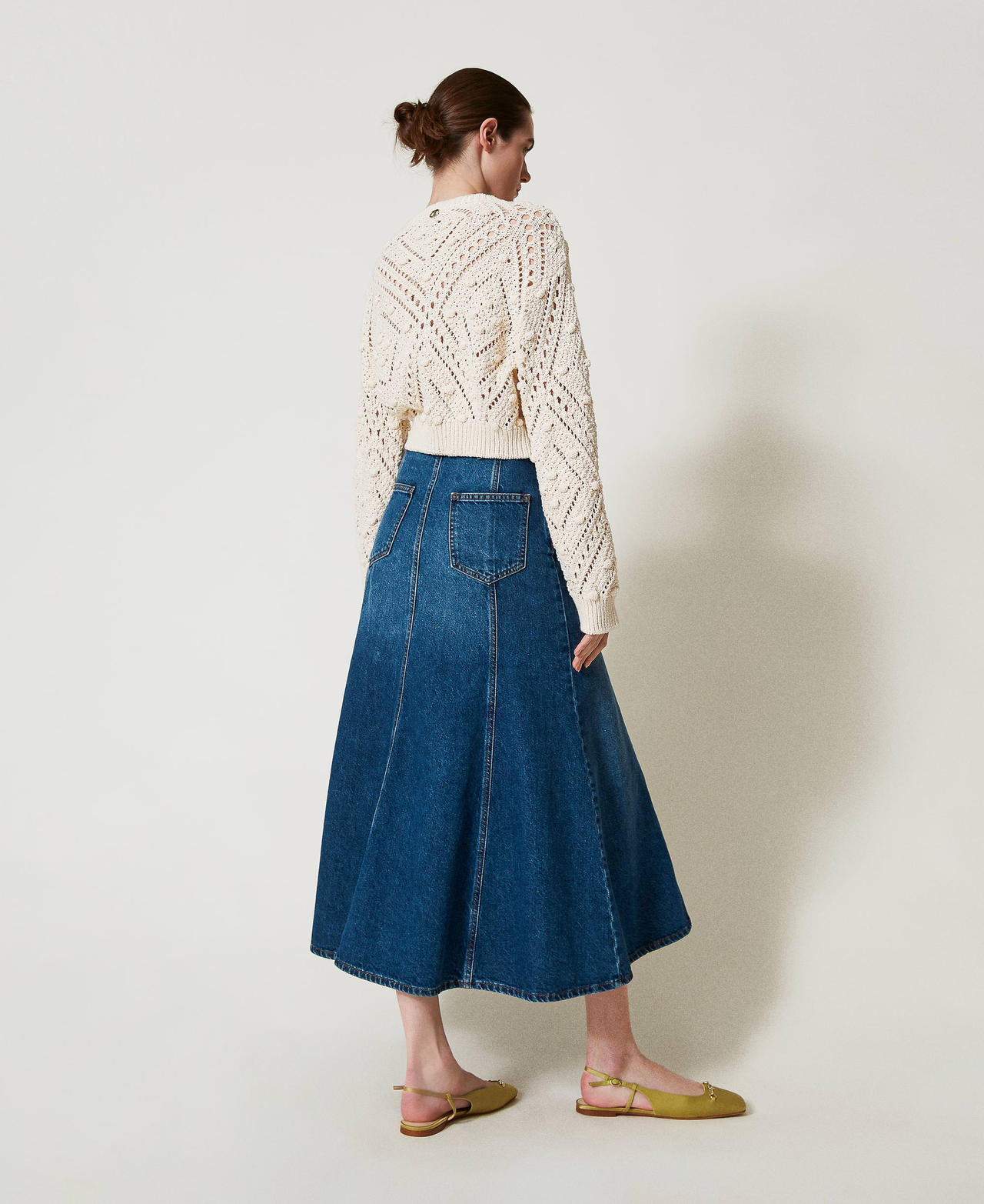 Jeansrock mit „Oval T“-Gürtel Mittleres "Denimblau" Frau 251TP2570_01611_03