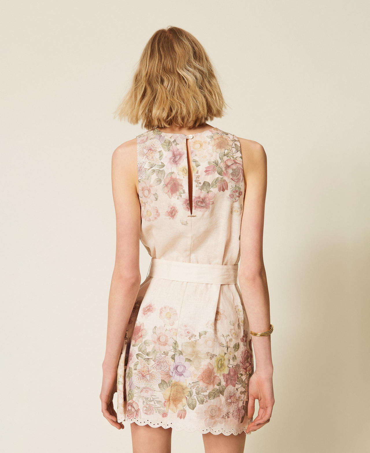 Robe courte en lin floral avec broderie Imprim&eacute; Wildflowers Couleur Pastel Femme 261TT2571_13588_03