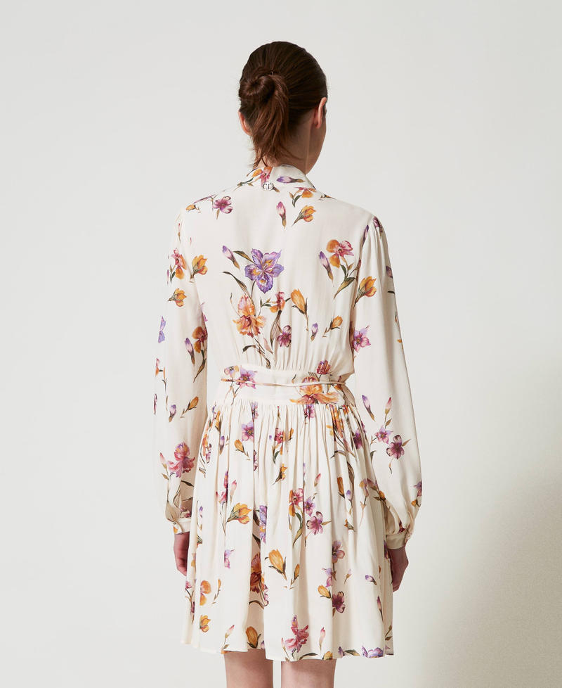 Short cr&ecirc;pe de Chine floral dress Multicolour/Mother of Pearl Iris Print Woman 251TP2773_12329_03