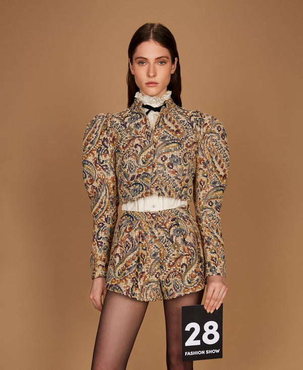 Jacquard jacket with cashmere pattern