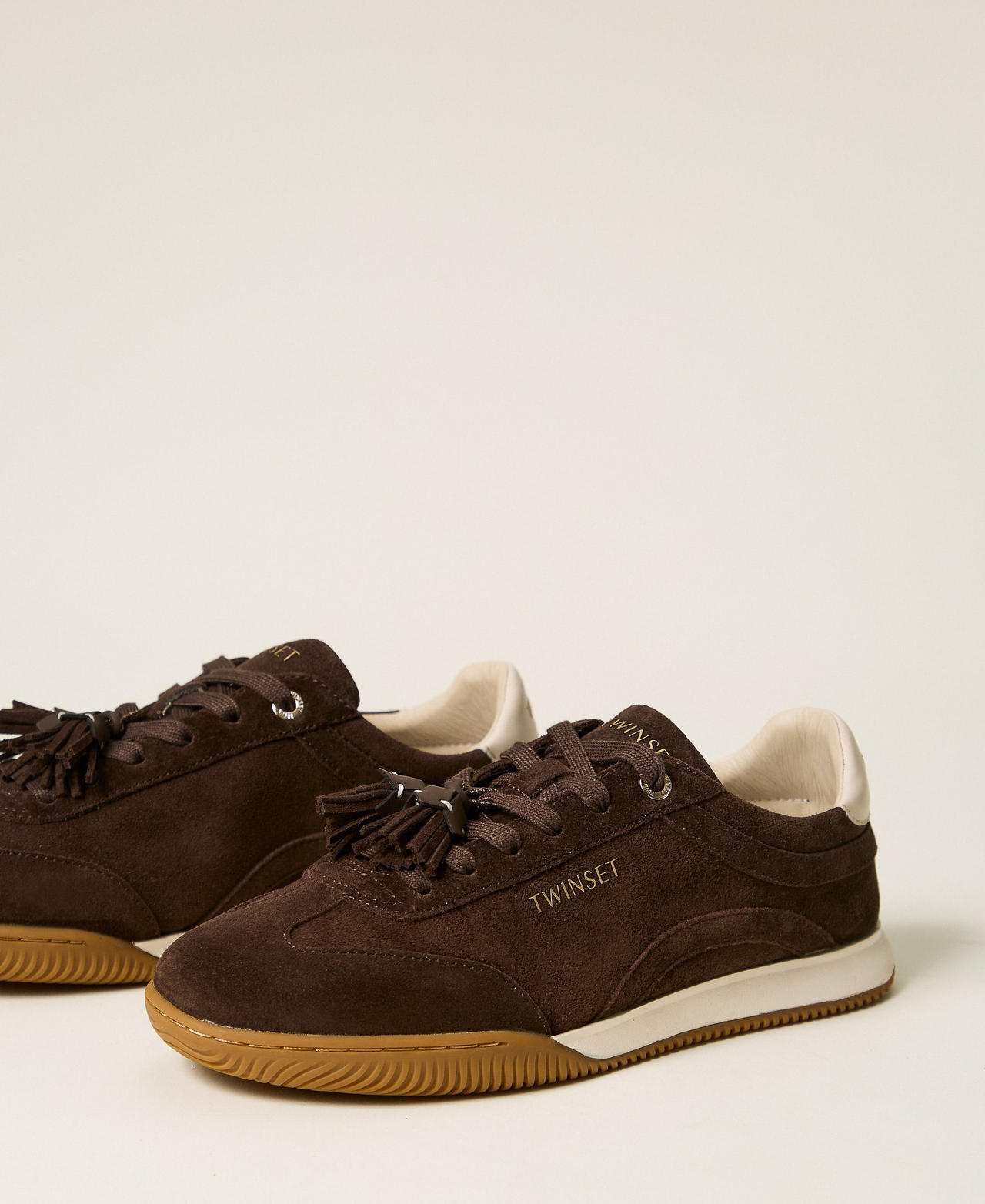 Suede trainers with tassels Darkness Brown Woman 262TCP090_13411_02