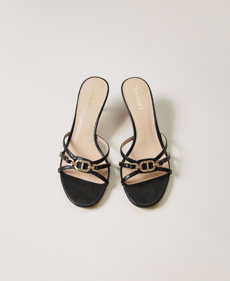 Mules with Oval T Black Woman 251TCP102_00006_04