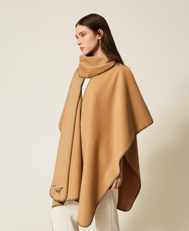 Wool cloth poncho with scarf Two tone Alpaca Brown/Black Woman 252TO5170_12918_02