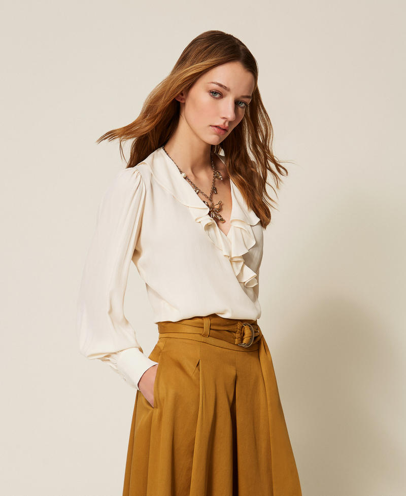 Cr&ecirc;pe de Chine blouse with ruffles Mother Of Pearl Woman 261TP2073_00059_02