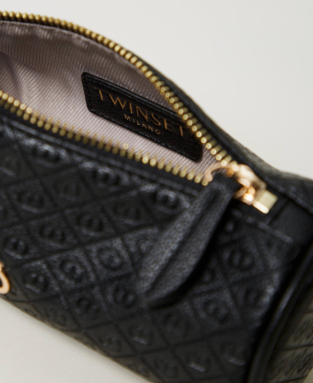 Cylindrical beauty pouch with Oval T logo all over Black Woman 251TH7043_00006_03