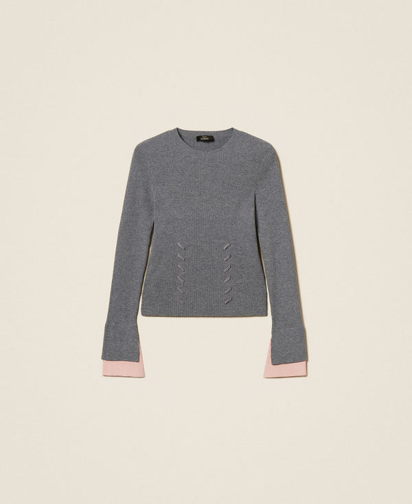 Pull col montant avec d&eacute;tails contrast&eacute;s