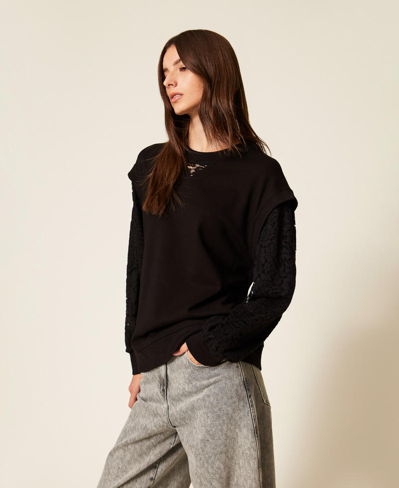 Sweatshirt with lace sleeves Black Woman 252LL2JCC_00006_02