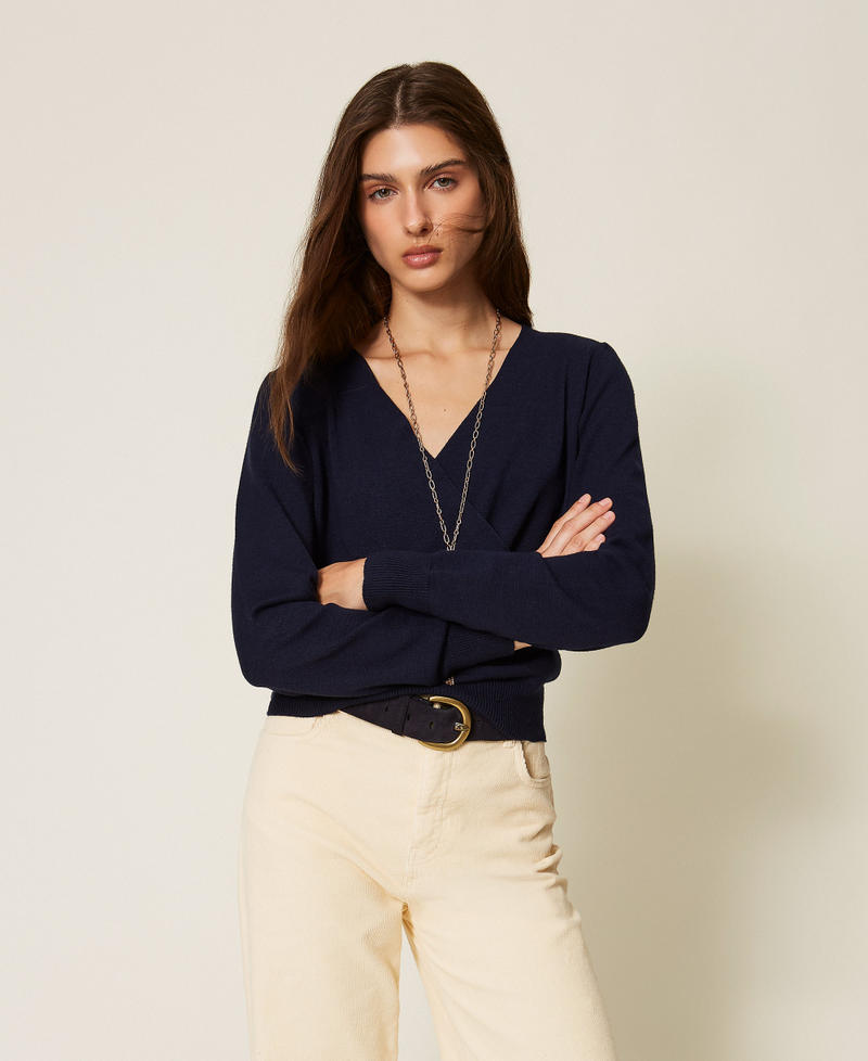Pullover aus Viskosemischung mit Wickeldetail Klassisches Blau Frau 262TT3331_11956_01