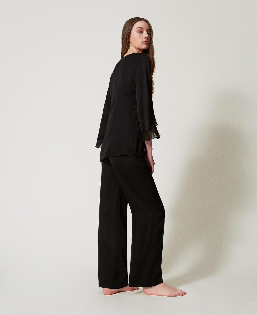 Herrenm&auml;&szlig;iger Pyjama aus Satin Schwarz Frau 251LL2MAA_00006_03