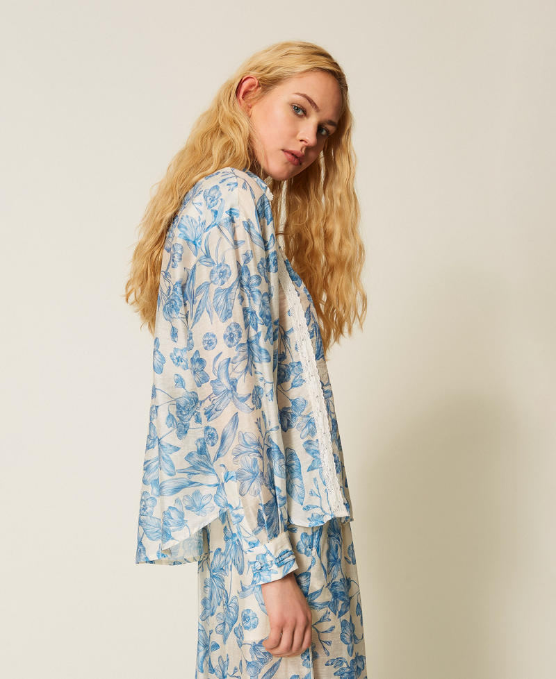 Camisa de flores con encaje Estampado Toile De Jouy Blanco Roto / Azul Med Mujer 261LM2SAA_13465_02