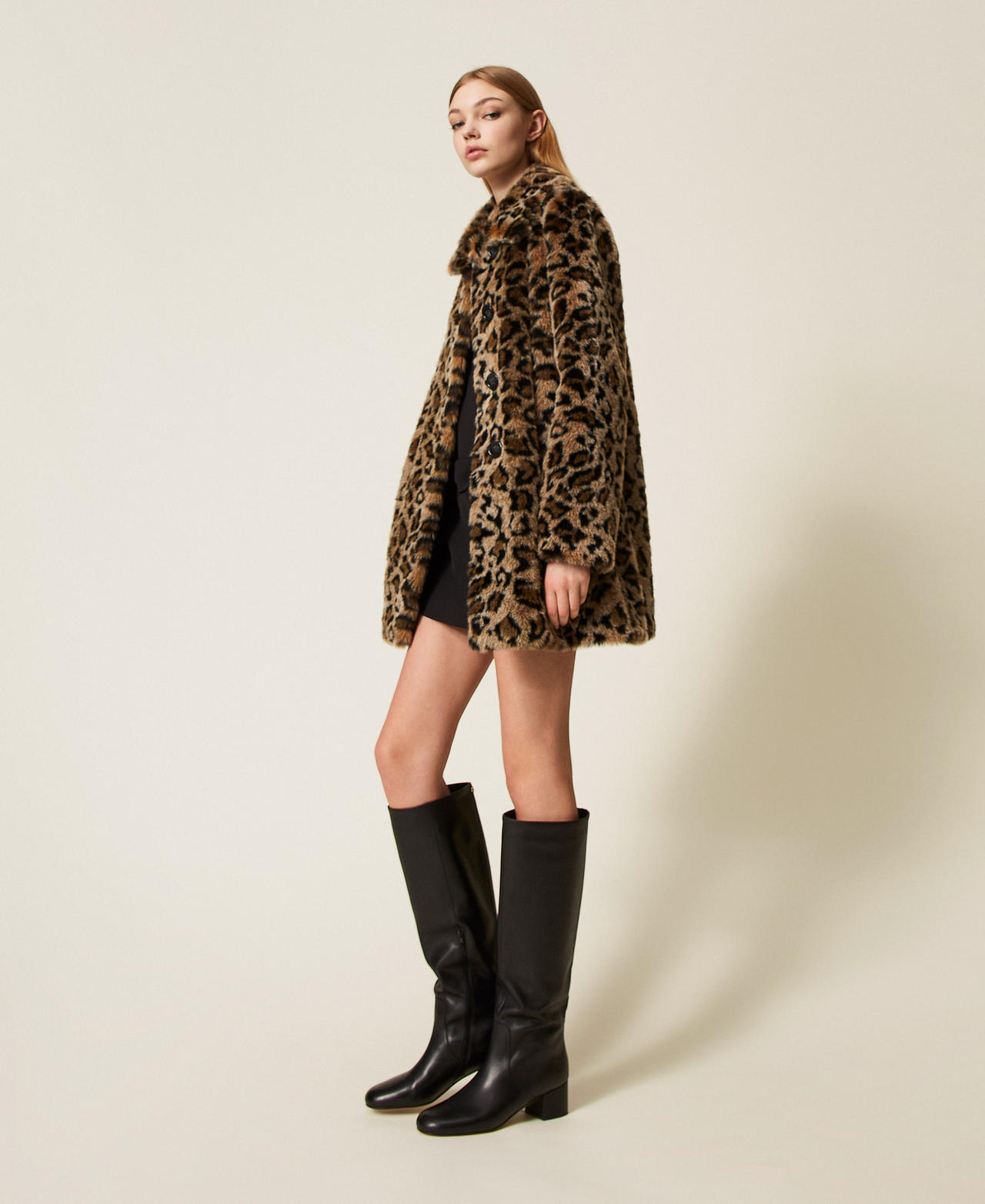 Animal print faux fur coat Black/Coffee Animal Print Jacquard Woman 252TP2110_12779_02