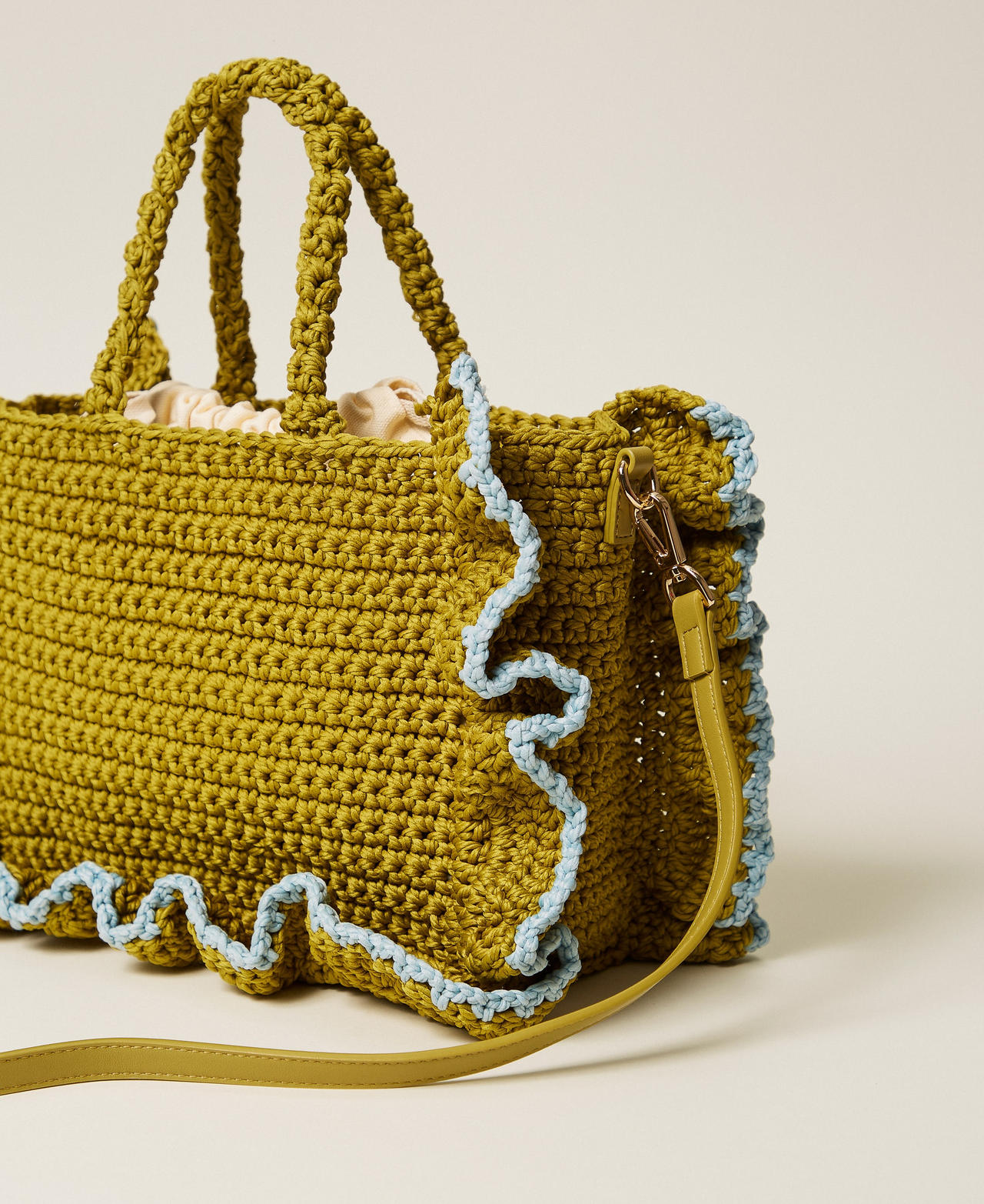 Crochet shoulder bag with flounces Two-tone Avocado Oil Green/Dusty Sky Blue Woman 261TD8291_13497_03