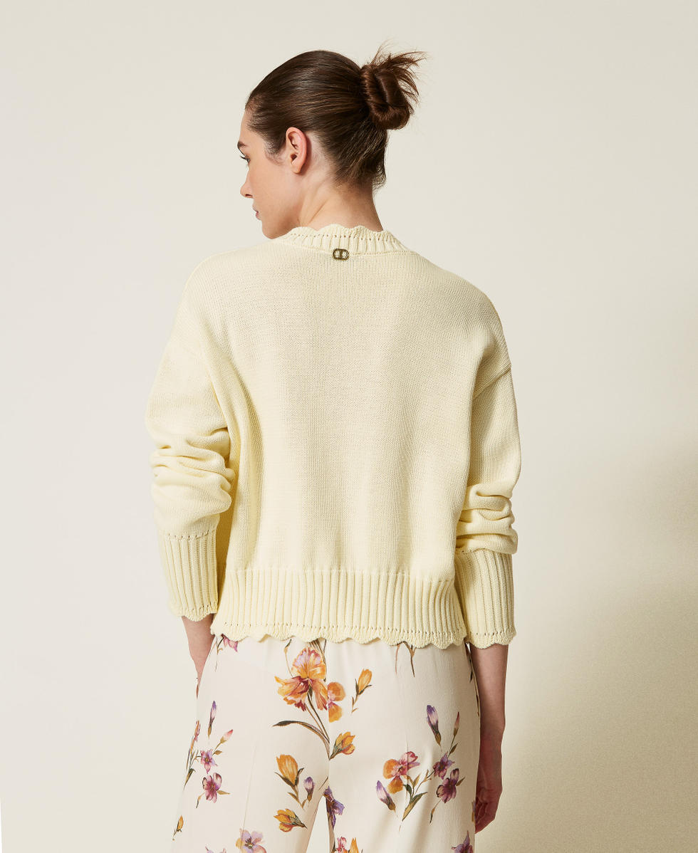 Pull avec bords festonn&eacute;s Vanille Femme 251TP3160_12143_03