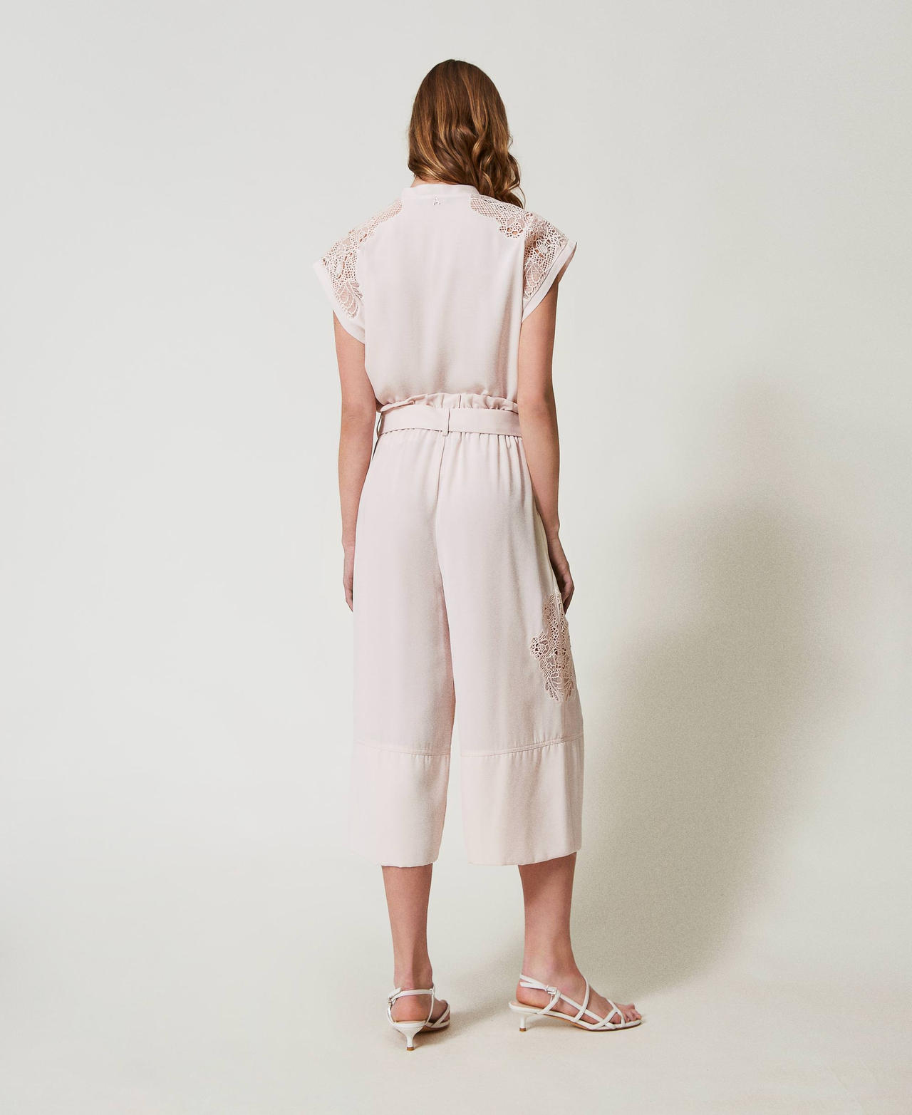 Cropped twill trousers with embroidery Tender Pink Pink Woman 251AP2423_00619_02