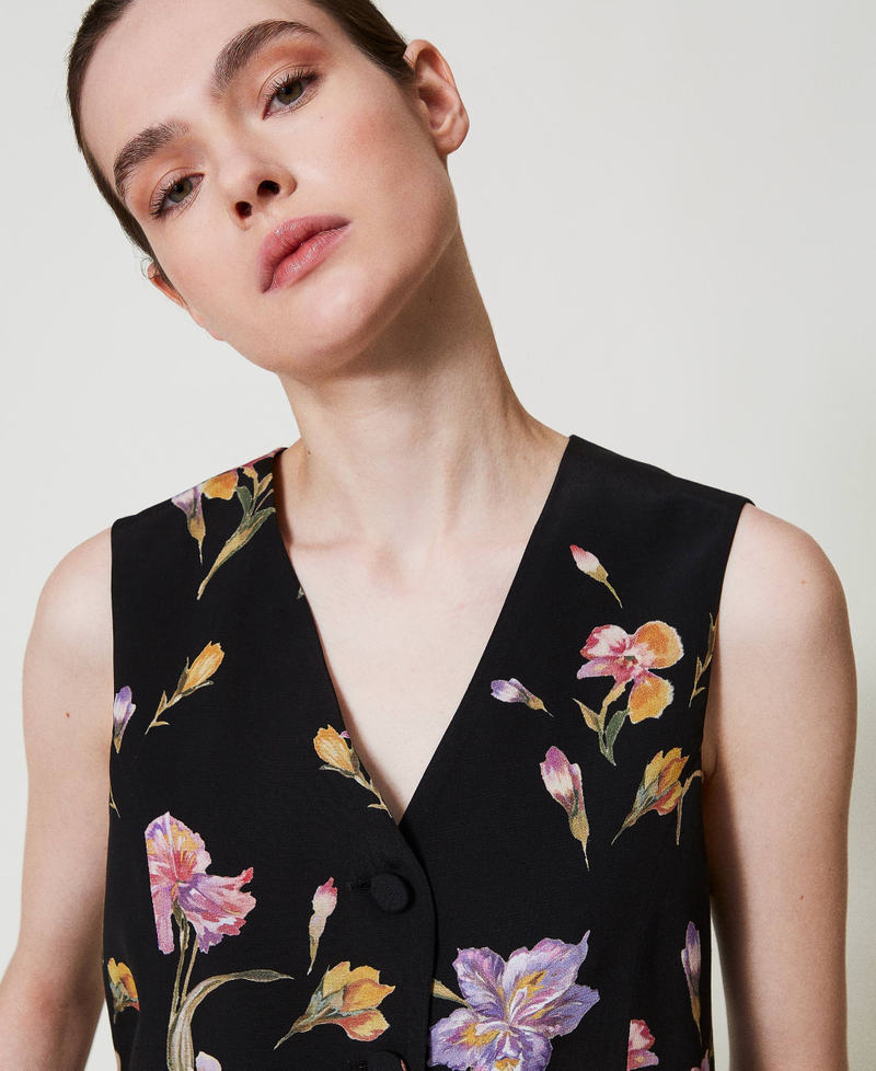 Cr&ecirc;pe de Chine floral waistcoat Multicolour/Black Iris Print Woman 251TP2777_12328_04