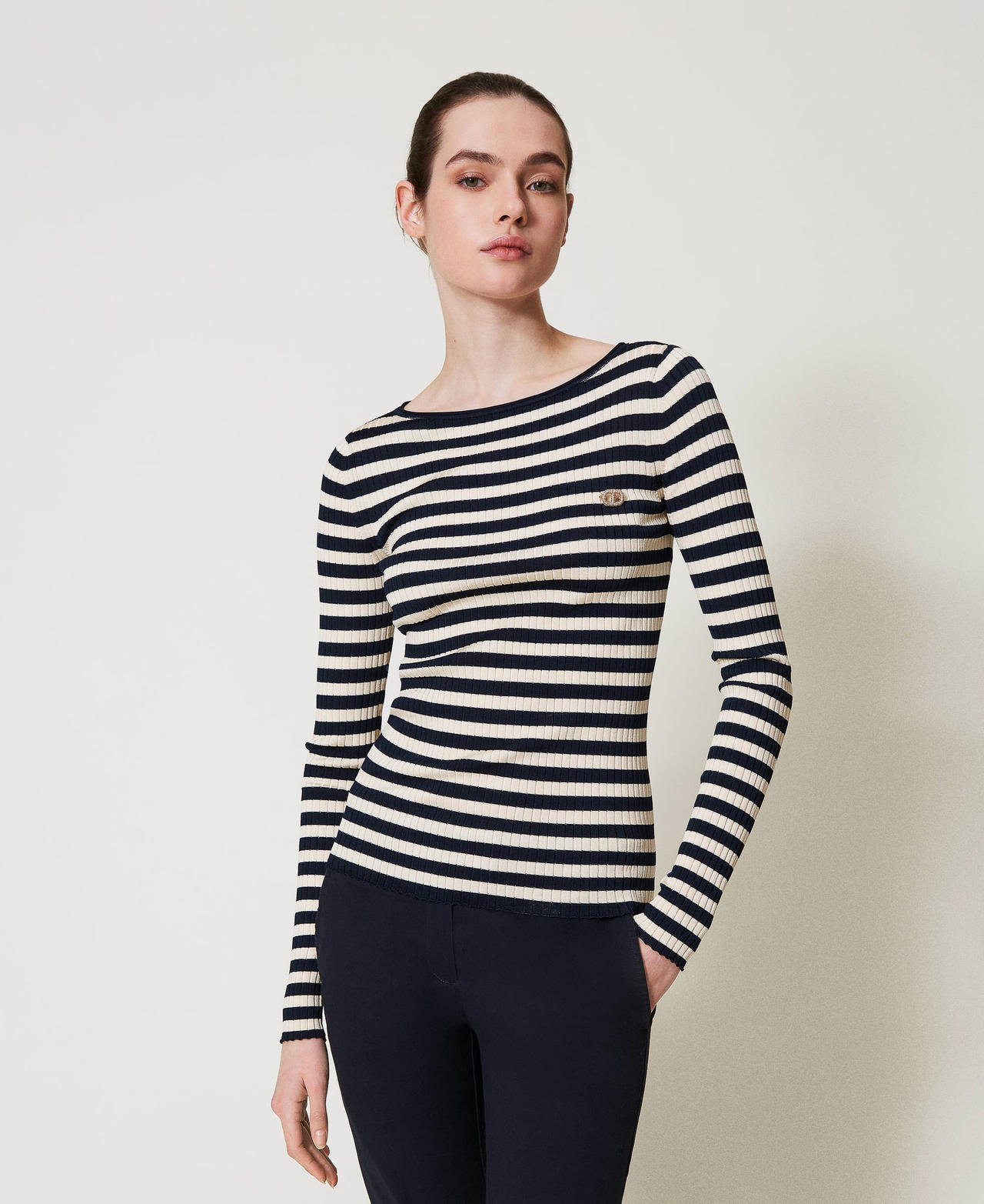 Striped jumper with long sleeves Snow/Blue Night Stripes Woman 251TP3471_12342_01
