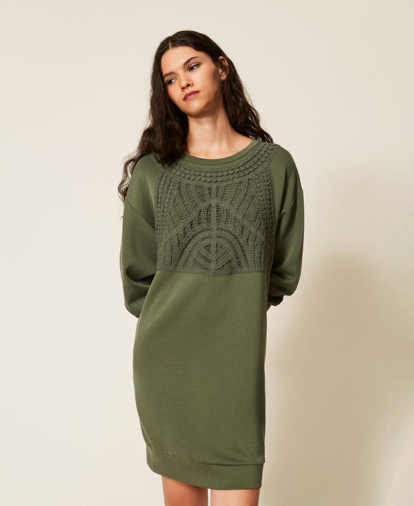 Robe courte en scuba avec crochet